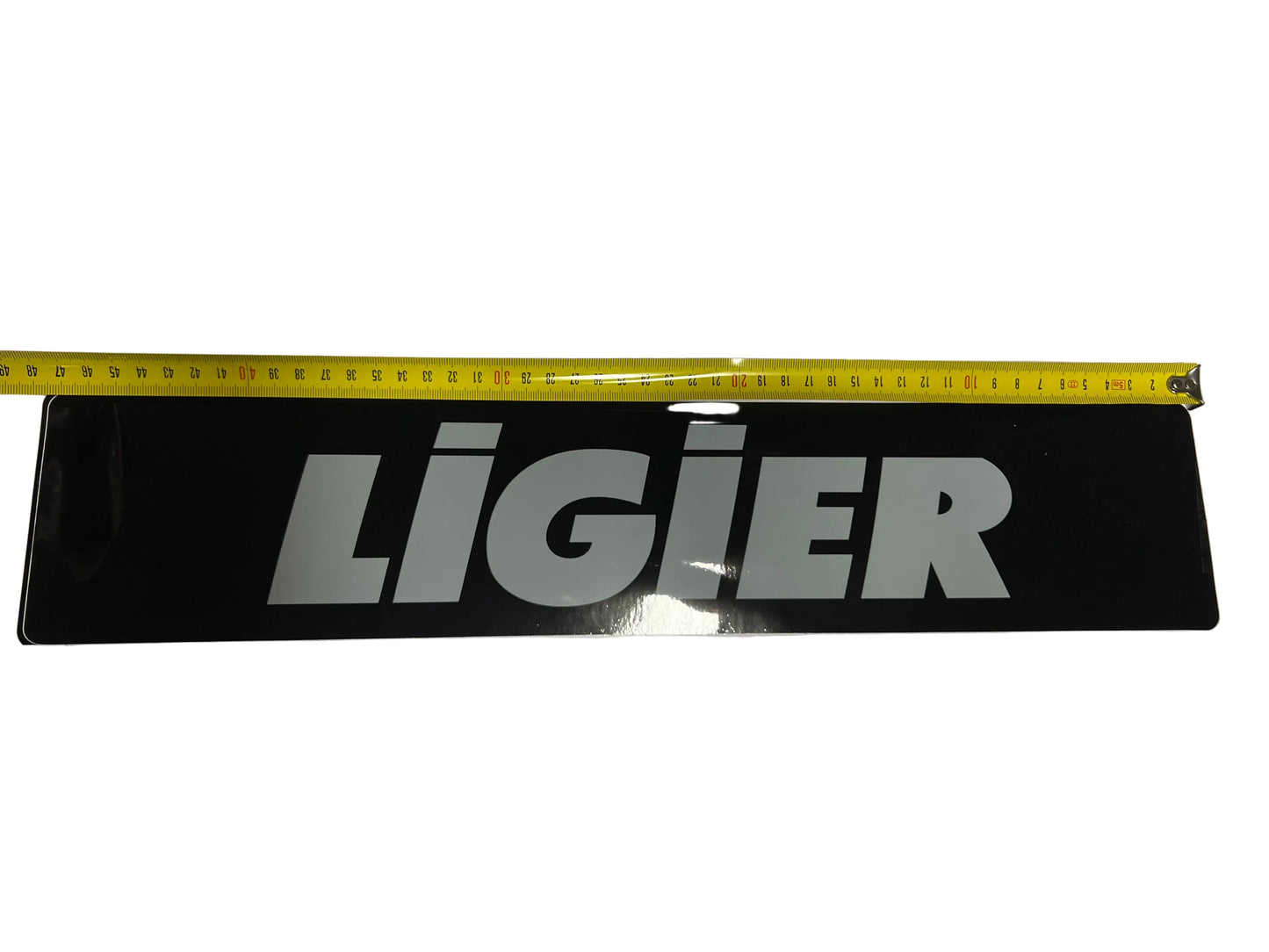 Ligier tarra noin 48cm